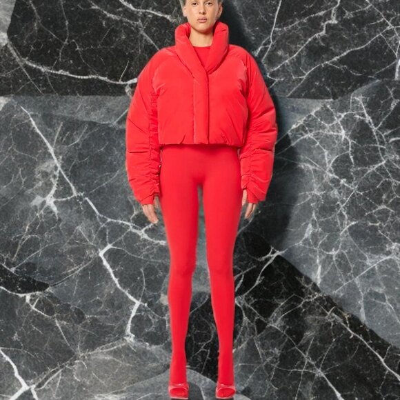 Brand new Cropped Puffer Jacket - Picture 5 of 5